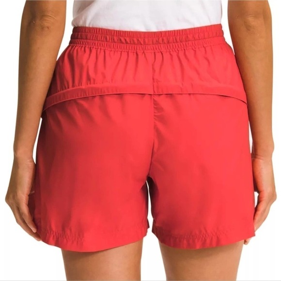 North Face‎ Red Shorts Size Small NWT - Picture 7 of 7
